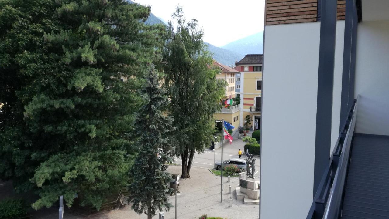 Appartamento Adele Malè Buitenkant foto
